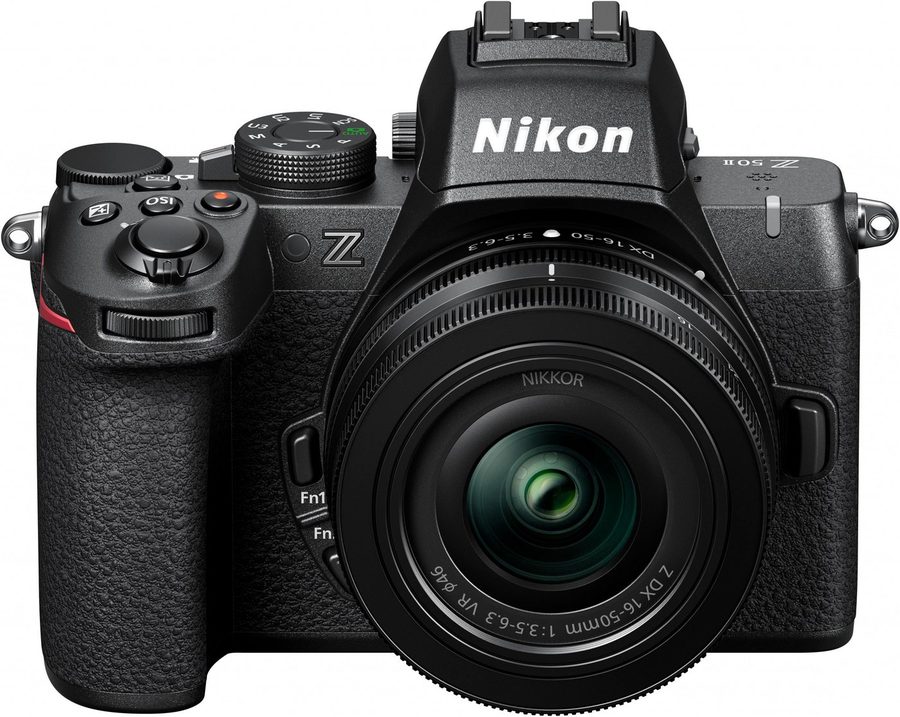 Nikon Kit Z50II + DX 16–50mm f/3,5-6,3 VR Systemkamera (NIKKOR Z DX 16–50mm f/3,5-6,3 VR, 20,9 MP, Bluetooth, WLAN) von Nikon