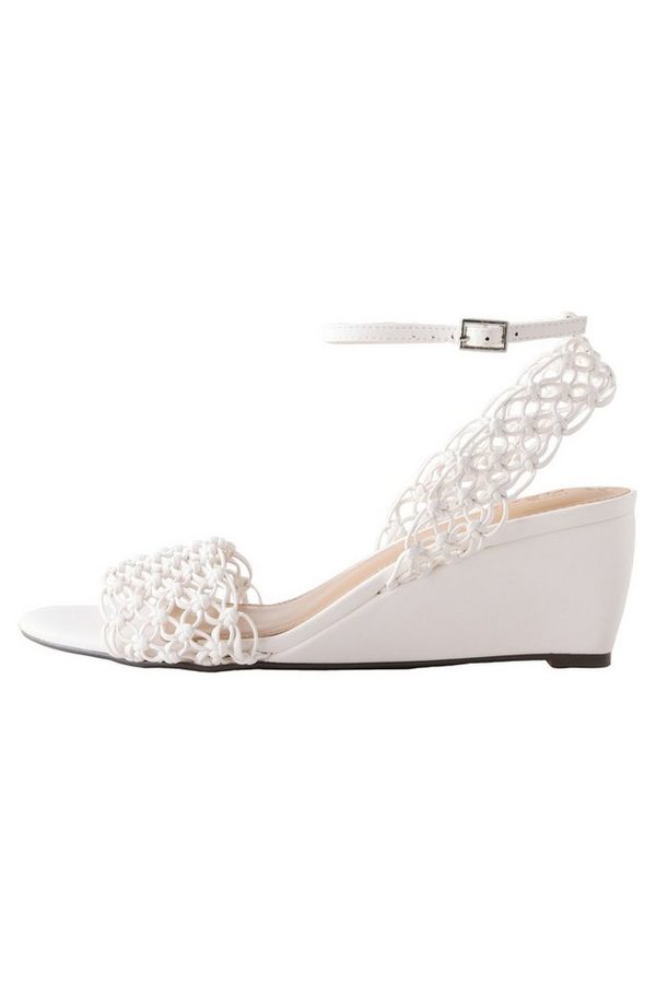 Next Forever Comfort® Wedges im Flechtdesign mit Blume Keilsandalette von Next