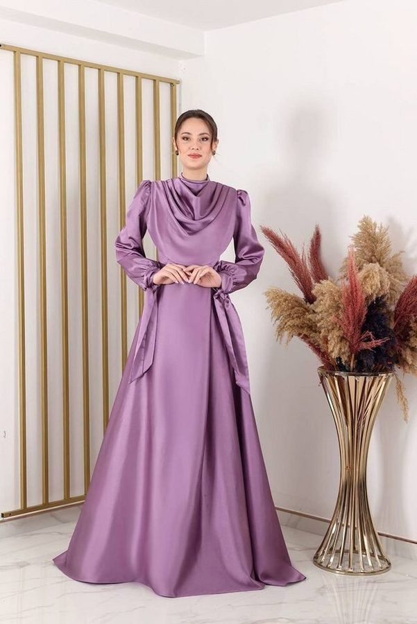 fashionshowcase Abendkleid Damen Maxikleid Satinkleid langarm Modest Fashion von fashionshowcase