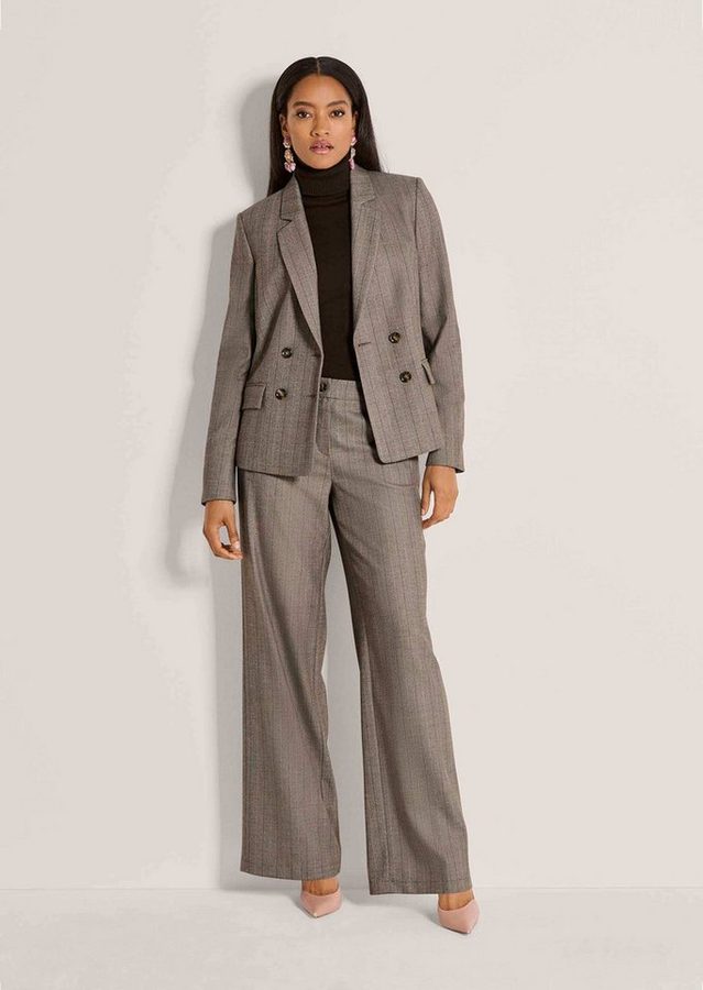 MADELEINE Kurzblazer Zweireiher-Blazer mit feinen Streifen Klassisch und zeitlos mit Reverskragen und femininer Linie von MADELEINE