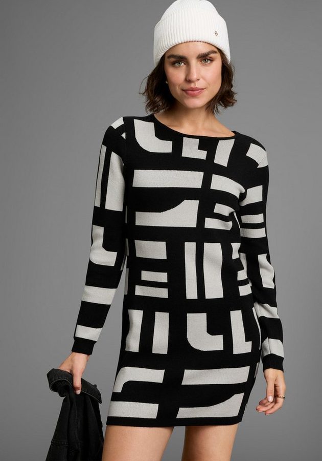 Boysen's Strickkleid aus modischem Jacquardstrick mit Rundhalsausschnitt von Boysen's