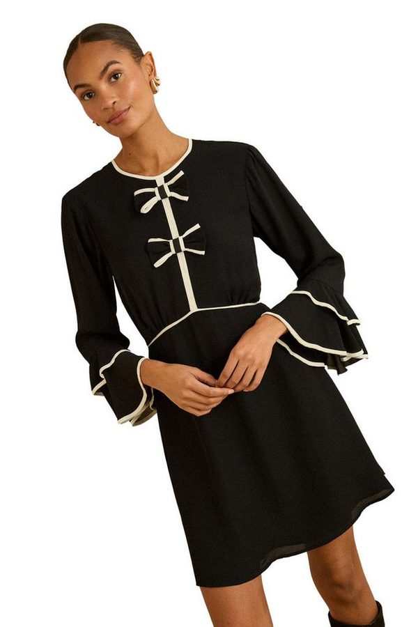 Love & Roses Minikleid Love & Roses Minikleid mit ausgestellten Ärmeln (1-tlg) von Love & Roses