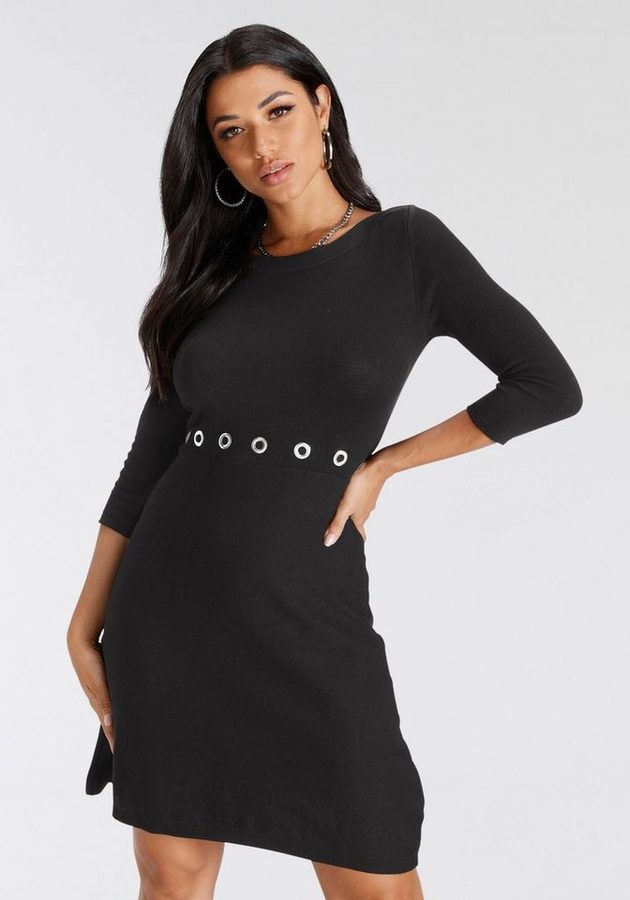 Melrose Strickkleid in Mini-Länge mit femininem Schnitt und Nietendetails von Melrose