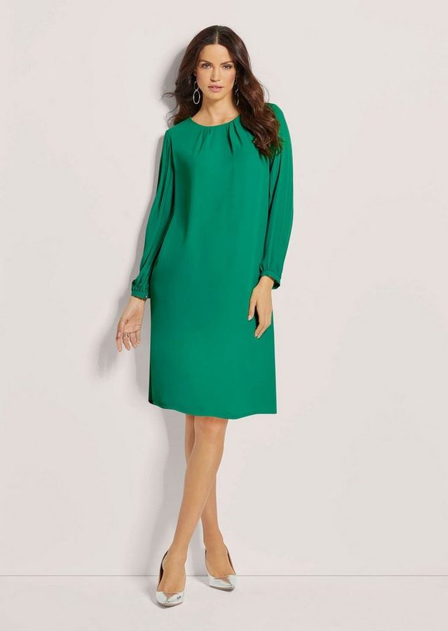MADELEINE Midikleid Elegantes, gerades Langarmkleid Gestreiftes Design mit elegantem Rundhalsausschnitt von MADELEINE